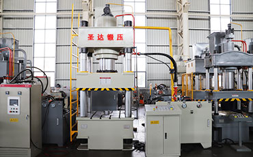 500噸三梁四柱液壓機(jī)多重？